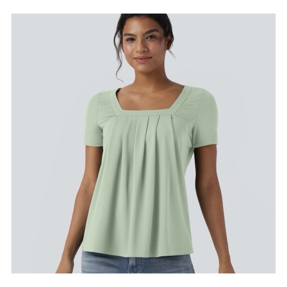 New Halara Pleated Square Neck Top XL Green Short Sleeve Activewear Blouse